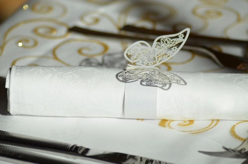 Serviette de table grande, blanche ou brodée