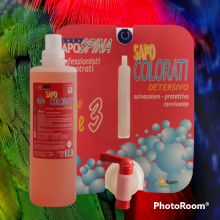 Savo couleur la lessive qui redonne de l'éclat aux couleurs vives.