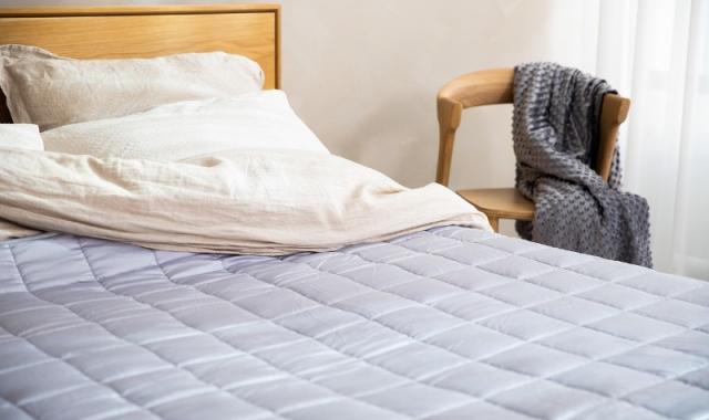 Couette Plumes-laine-soie.... 1 ou 2 personnes