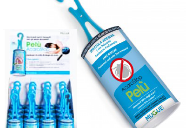 Brosse adhésive enlève peluche + huiles essentielles anti-acariens