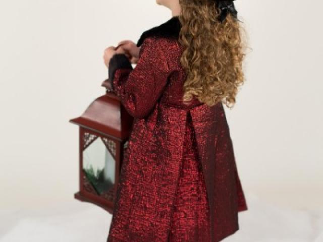 Préparez vos manteaux pour la saison avec Céline Pressing Argentan 